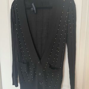 Women’s lightweight sweater